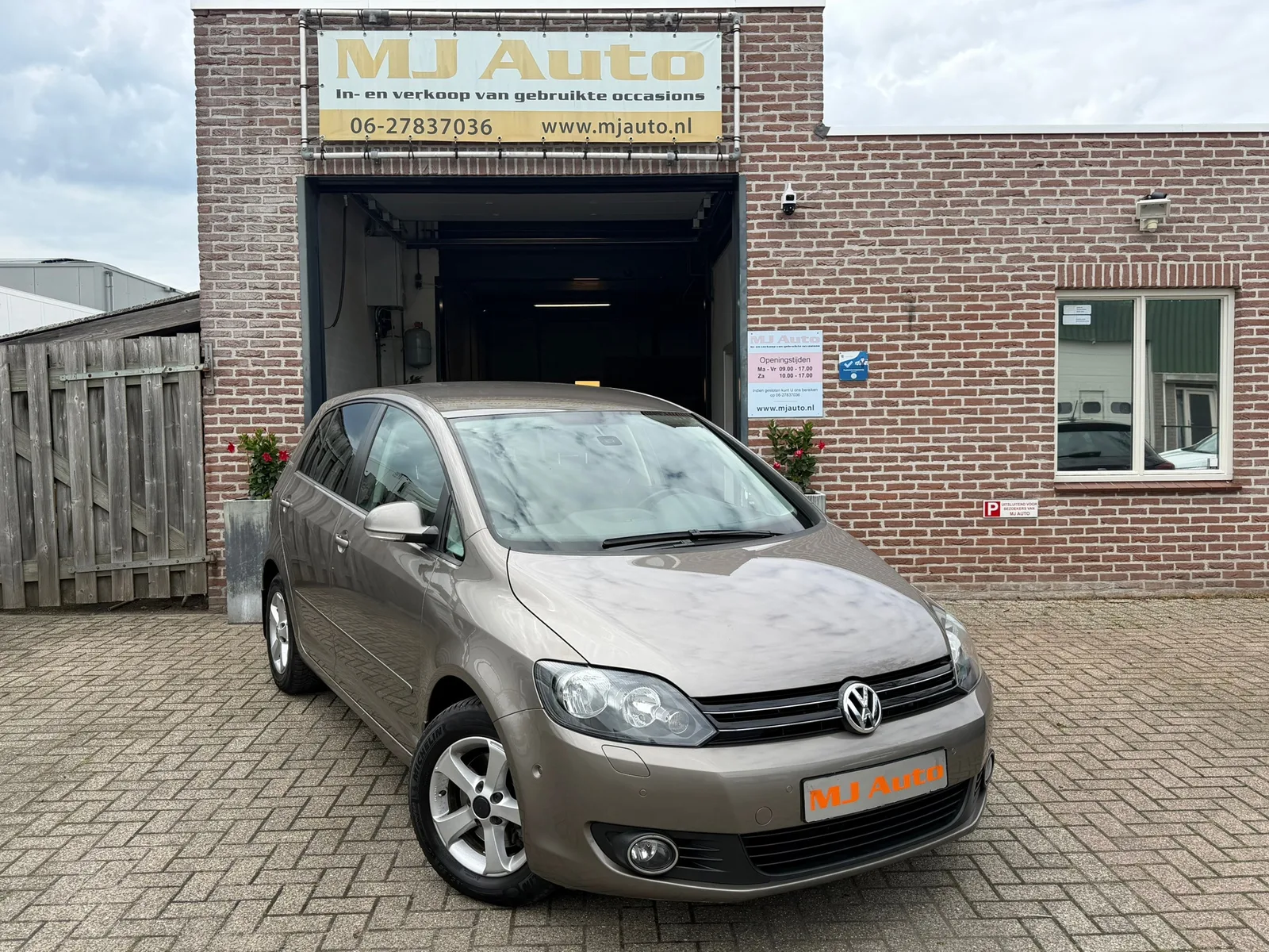 Volkswagen Golf Plus (2012) — foto 1