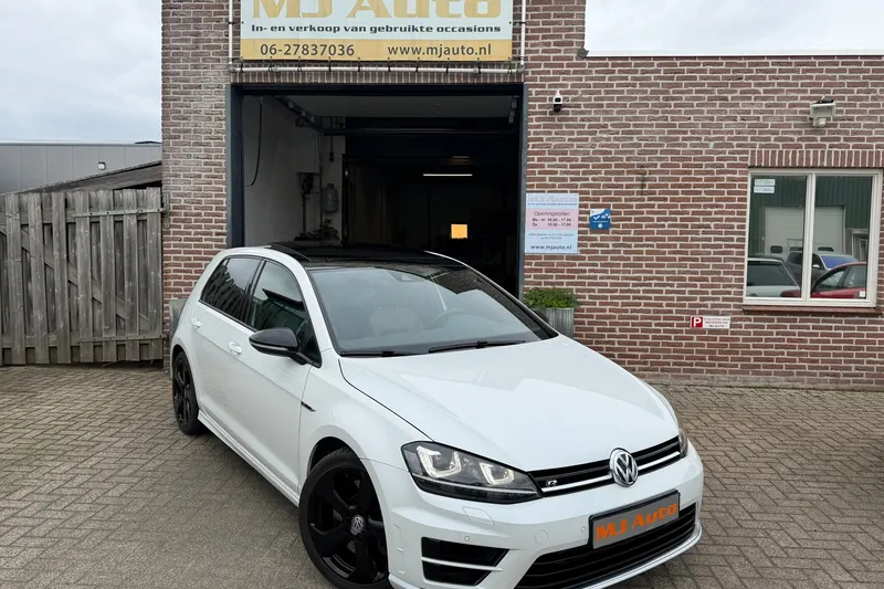 Volkswagen Golf (2015)