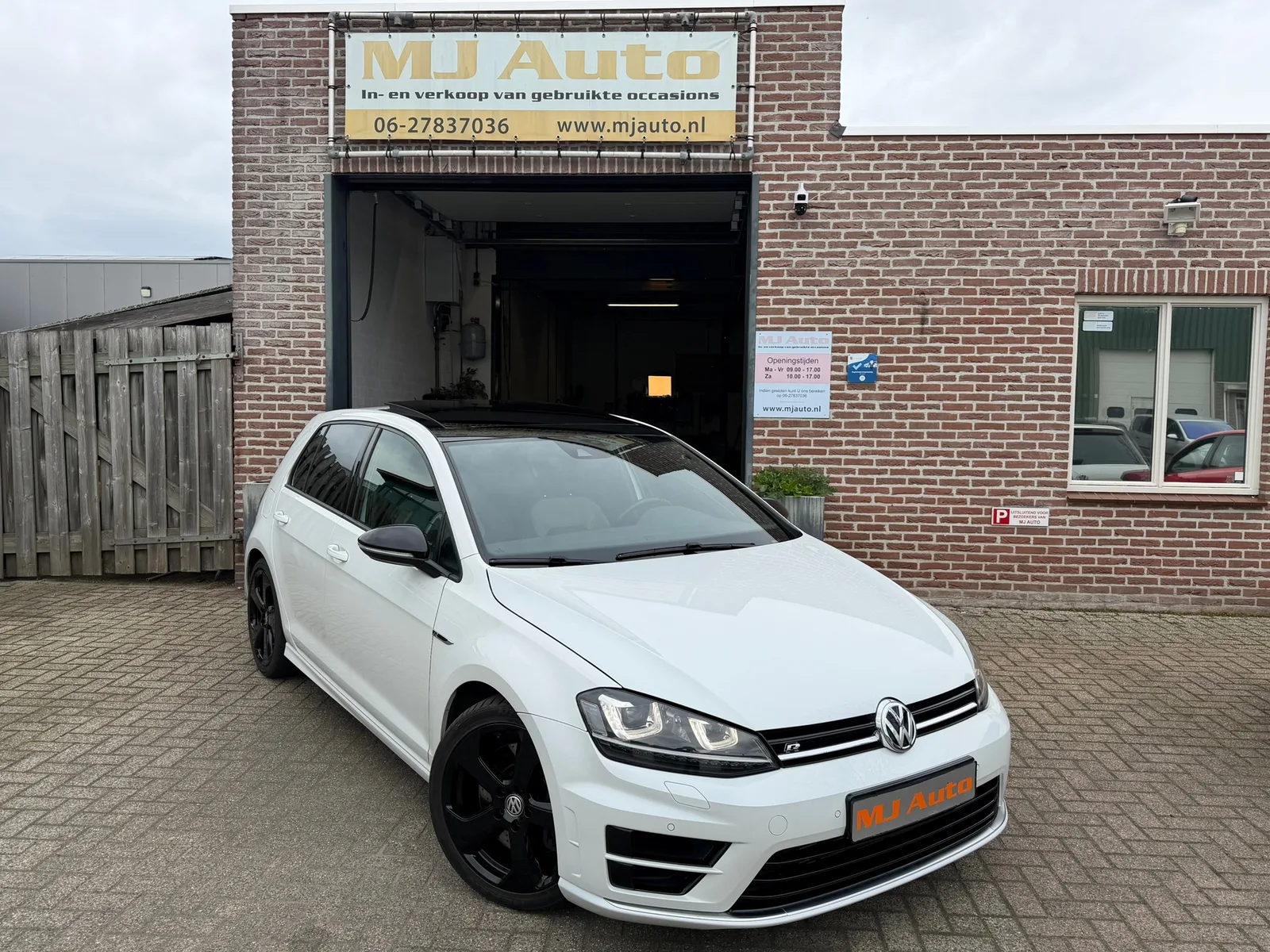 Volkswagen Golf (2015) — foto 1