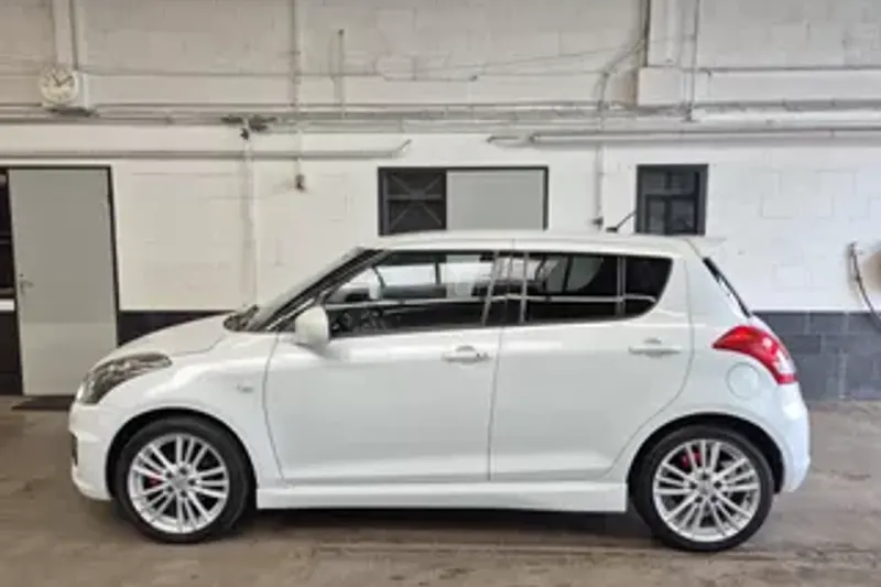 Suzuki Swift (2013)