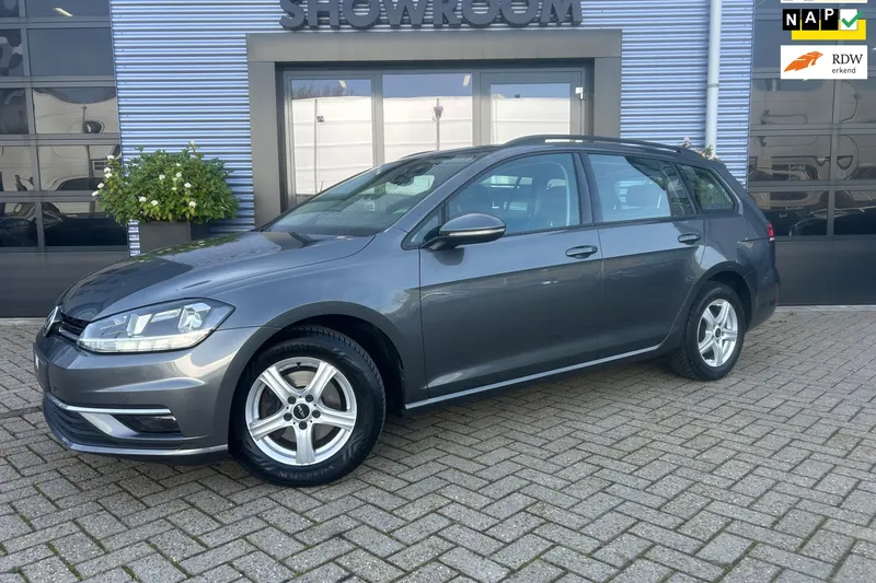 Volkswagen Golf (2017)