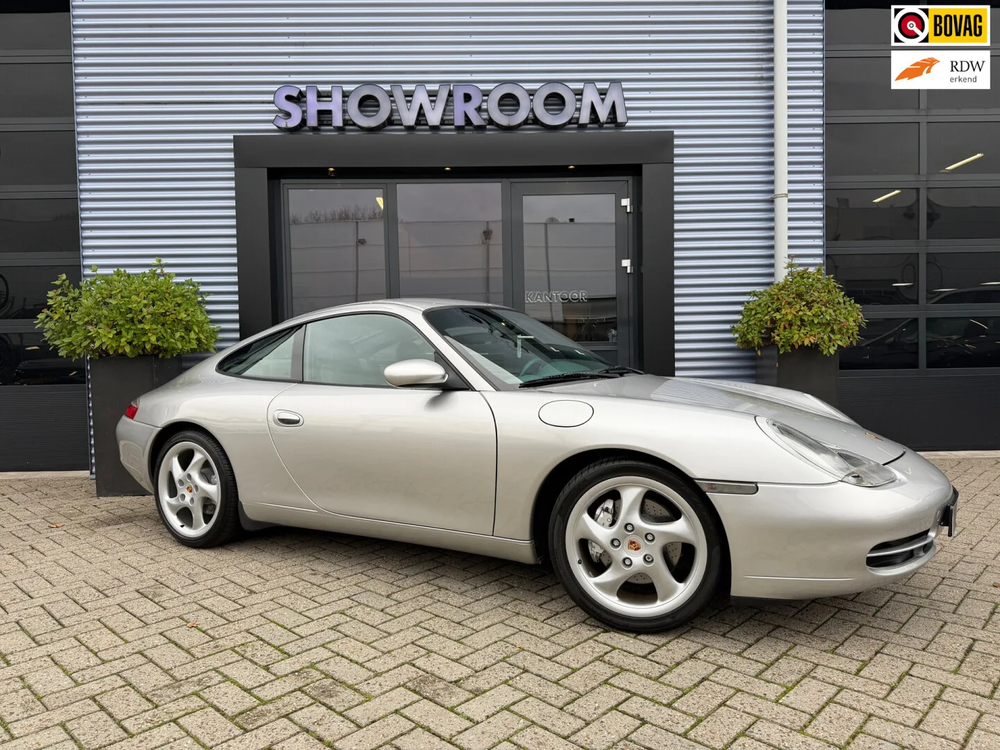 Porsche 911 (1999) — foto 1