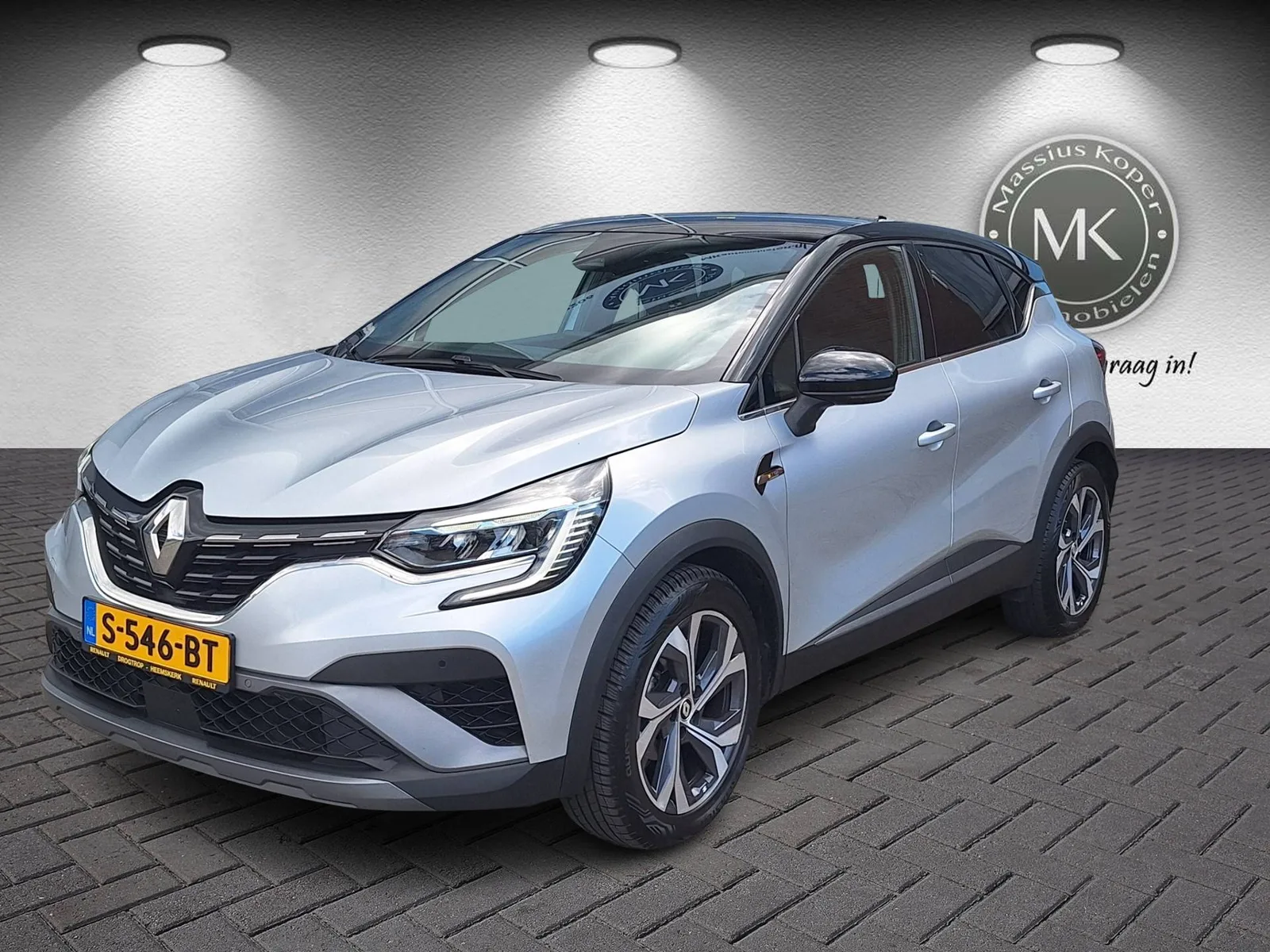 Renault Captur (2023) — foto 1