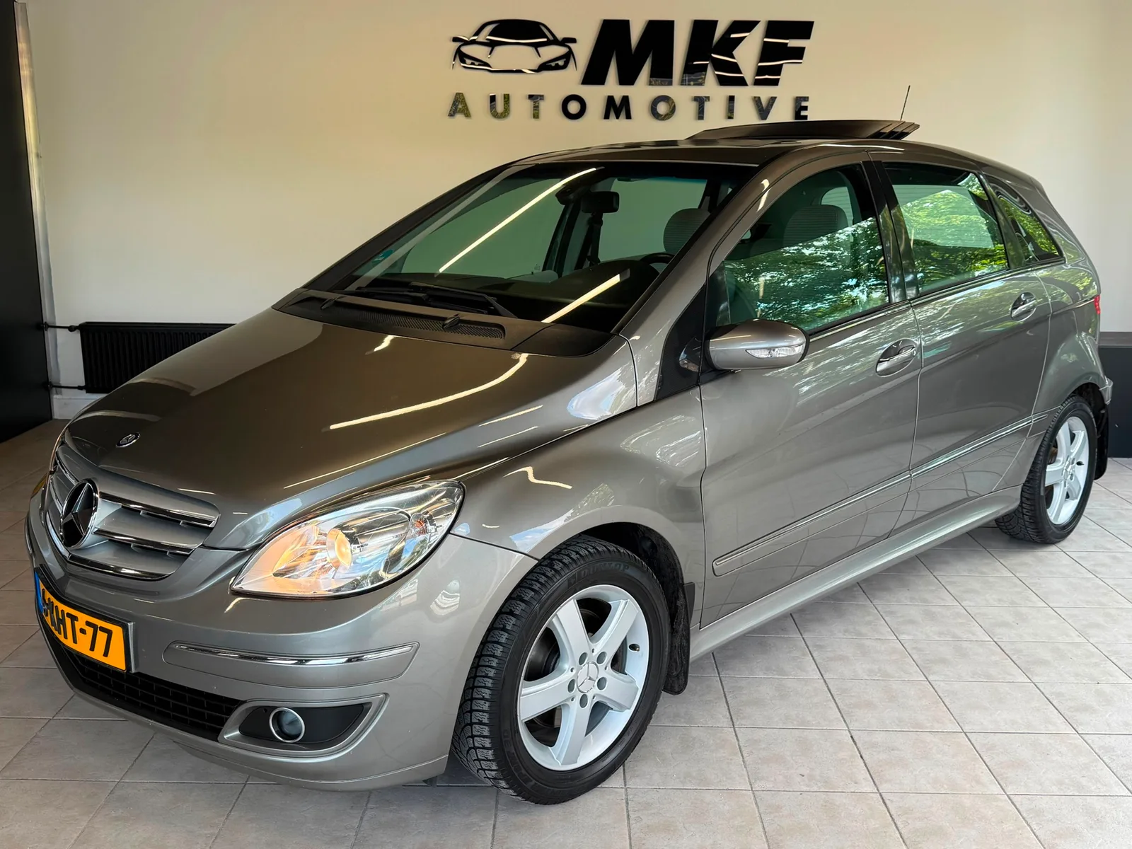 Mercedes-Benz B-Klasse (2006) — foto 1