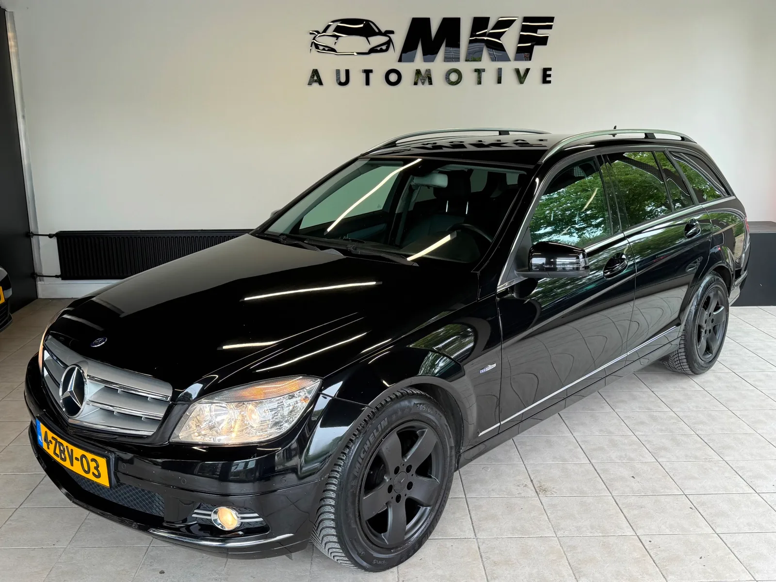 Mercedes-Benz C-Klasse (2010) — foto 1