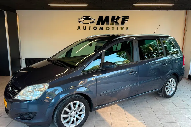 Opel Zafira (2008)