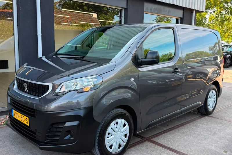 Peugeot Expert (2019)