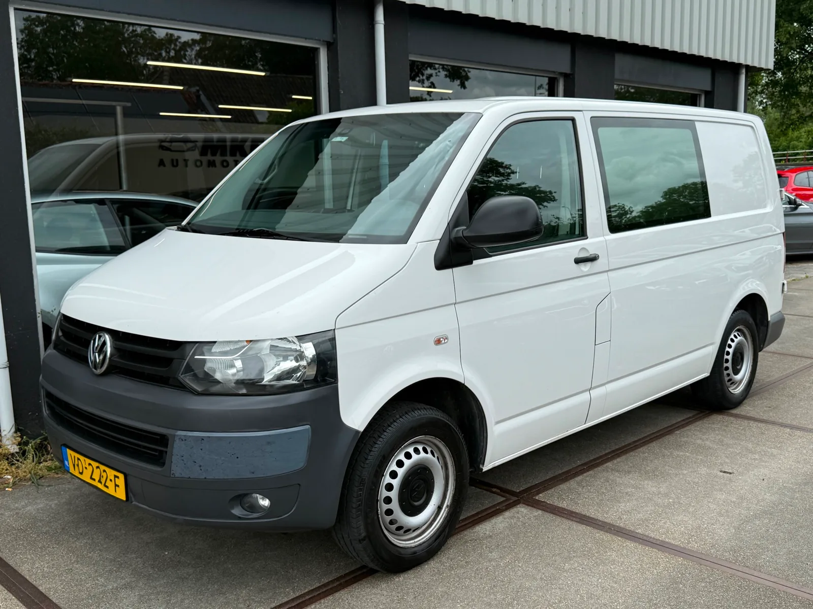 Volkswagen Transporter (2013) — foto 1