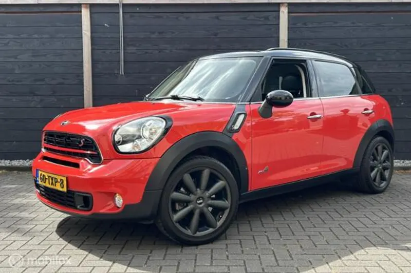 MINI Countryman (2012)