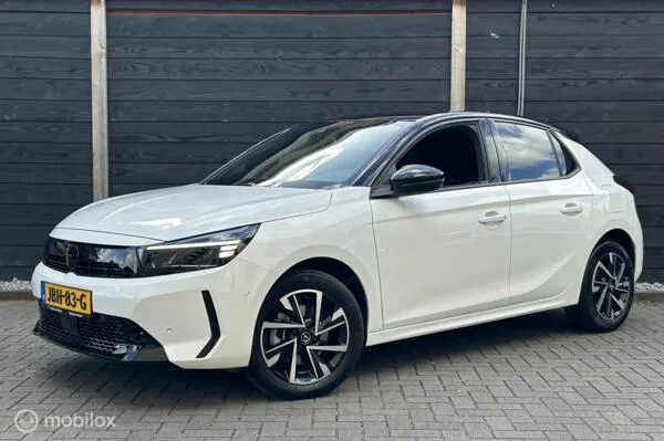 Opel Corsa (2024) — foto 1