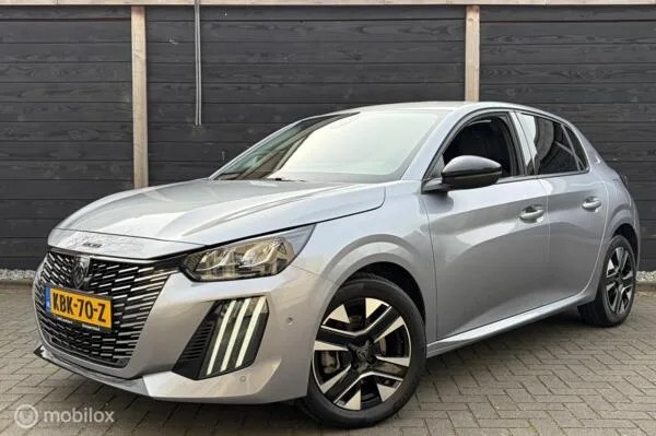 Peugeot 208 (2025) — foto 1