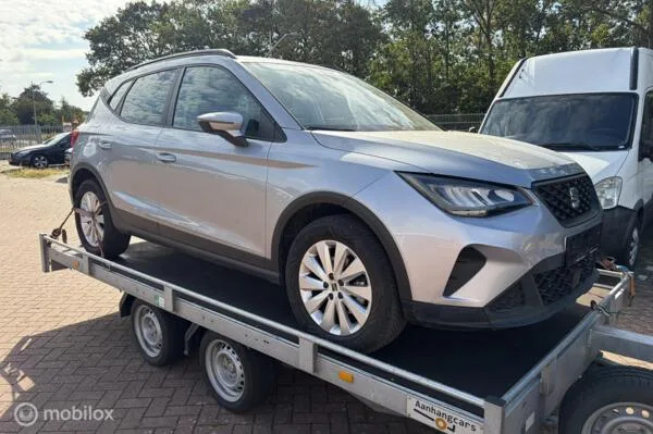 SEAT Arona (2023) — foto 1
