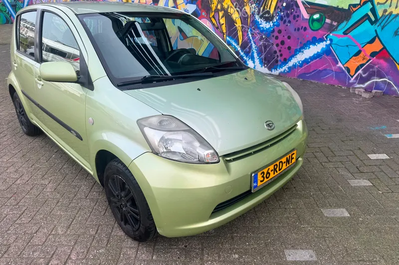 Daihatsu Sirion 2 (2005)