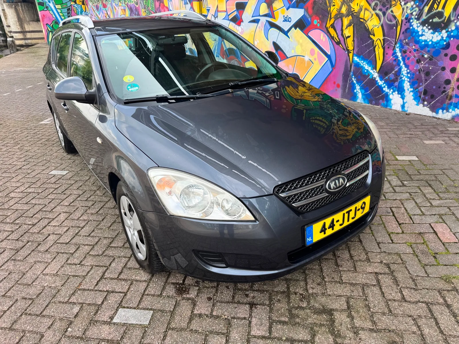 Kia Cee'd (2009) — foto 1
