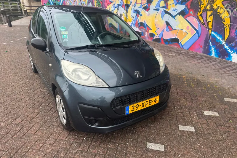Peugeot 107 (2012)