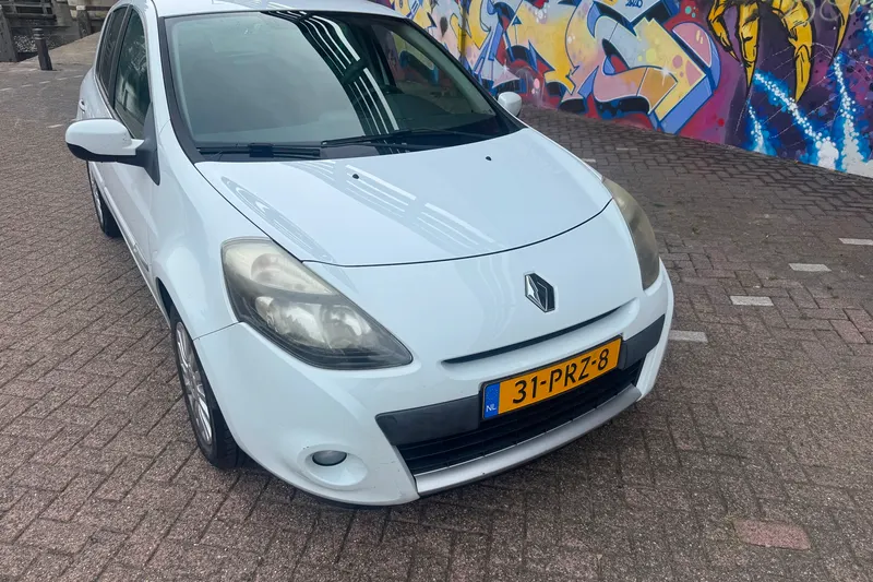 Renault Clio (2011)