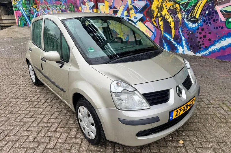 Renault Modus (2007)