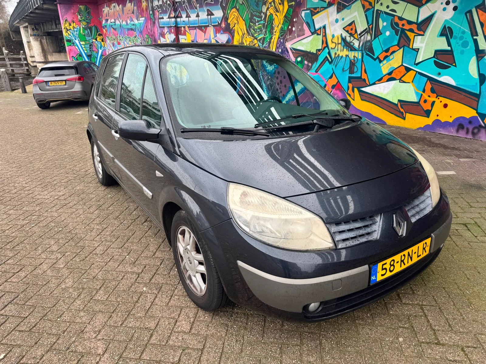 Renault Scénic (2005) — foto 1
