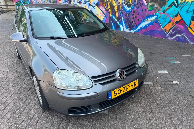 Volkswagen Golf (2008)