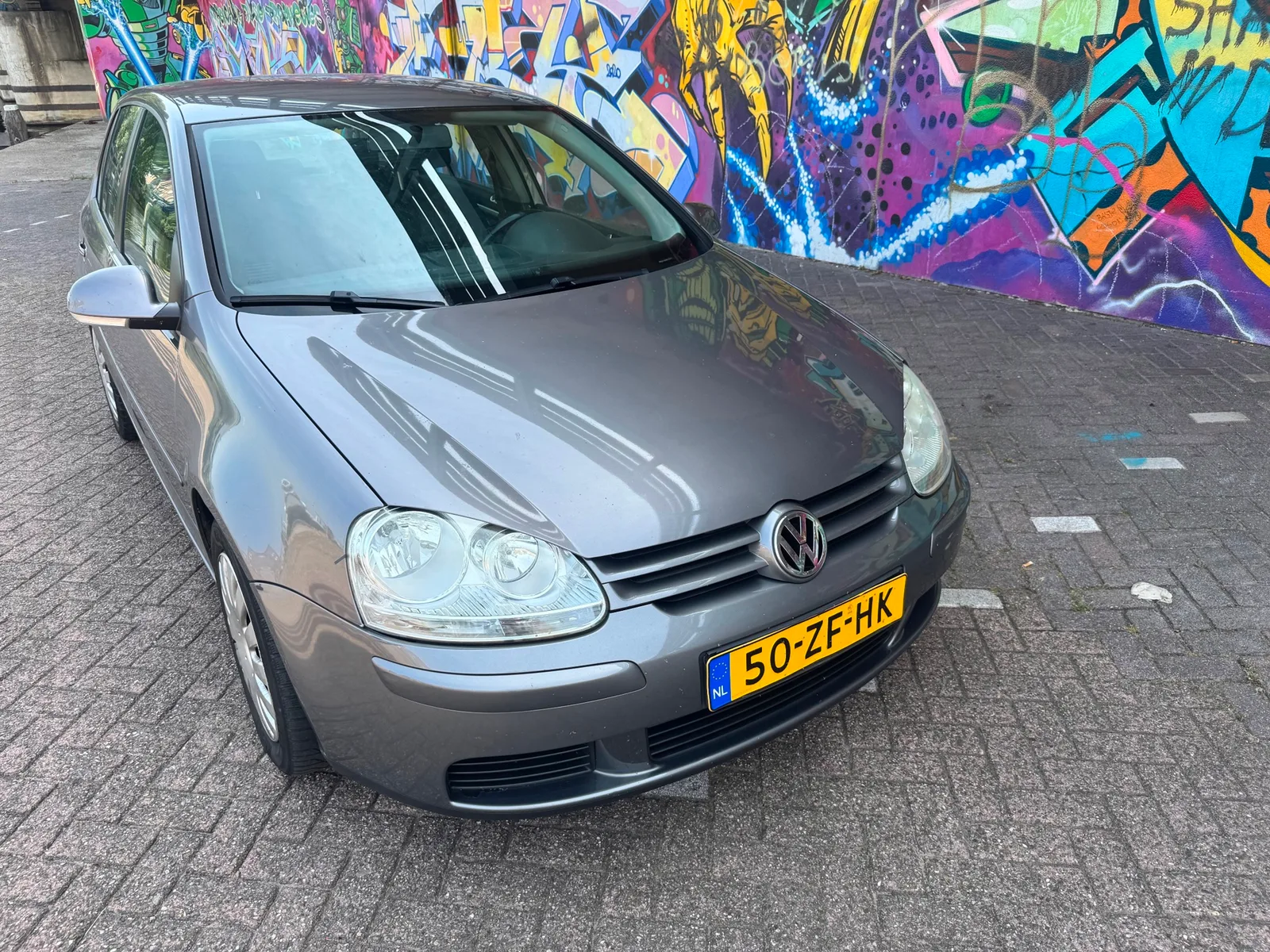 Volkswagen Golf (2008) — foto 1