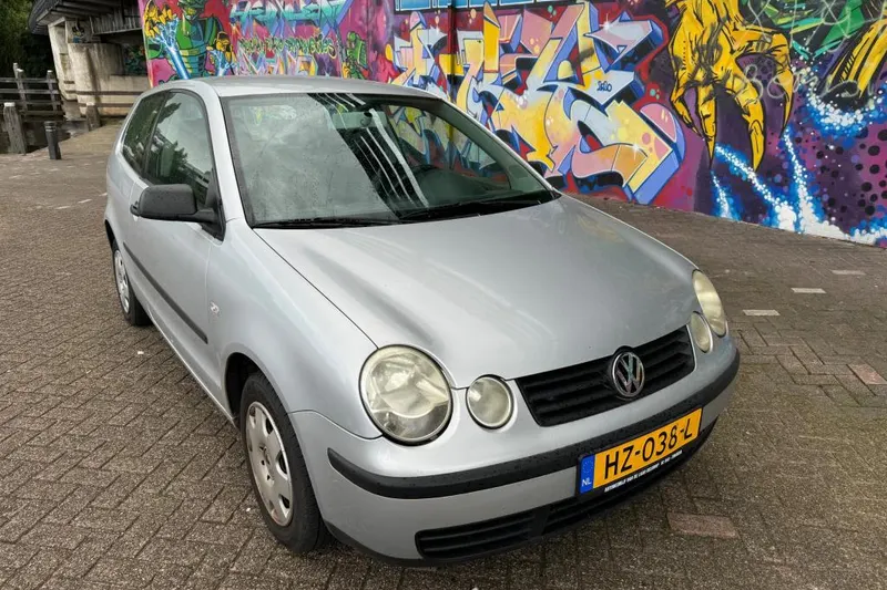 Volkswagen Polo (2002)