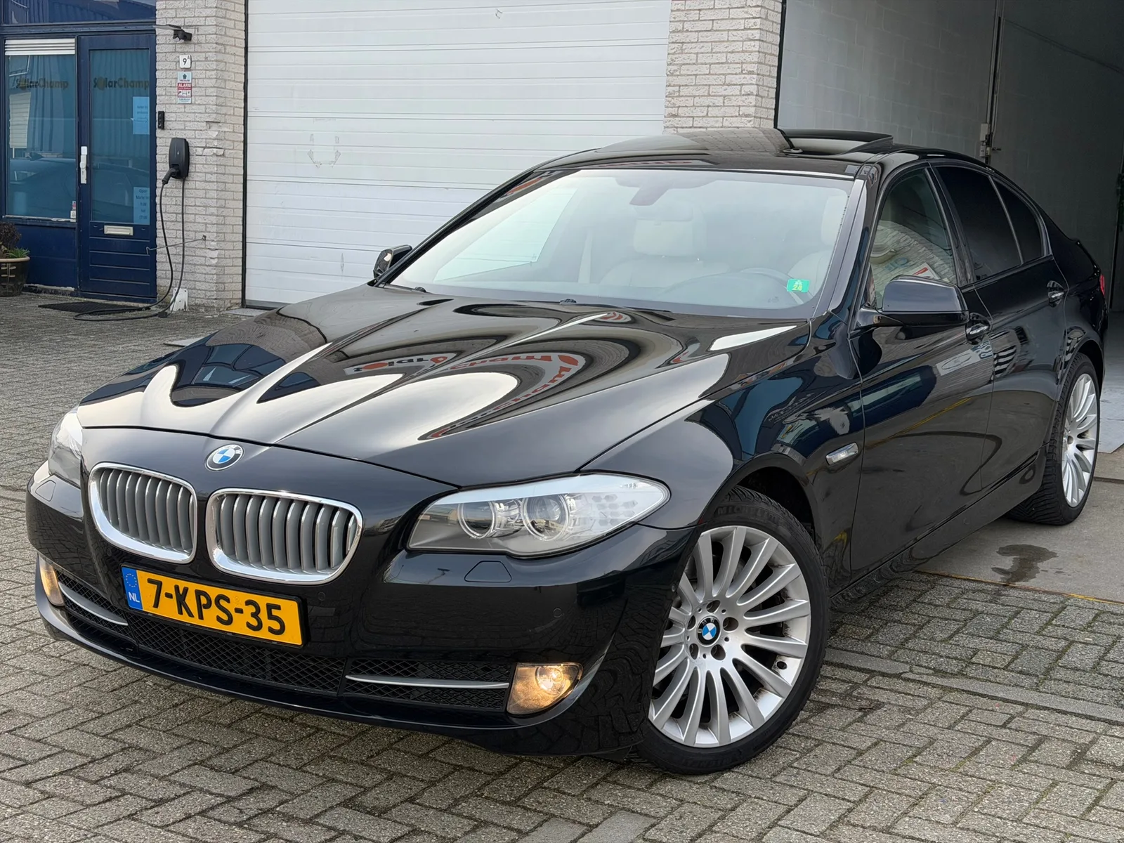 BMW 5-Serie (2013) — foto 1