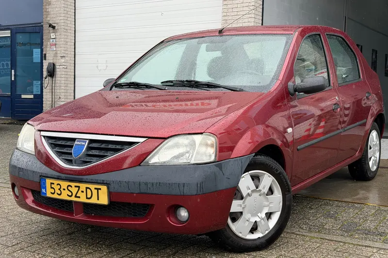 Dacia Logan (2006)
