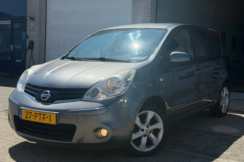 Nissan Note (2011)