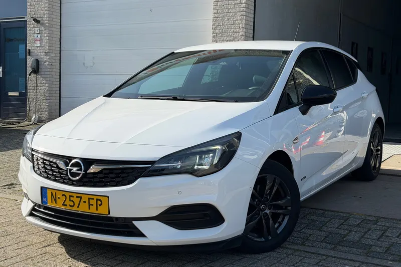 Opel Astra (2021)