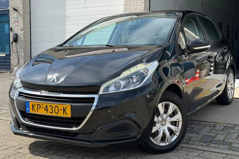 Peugeot 208 (2016)