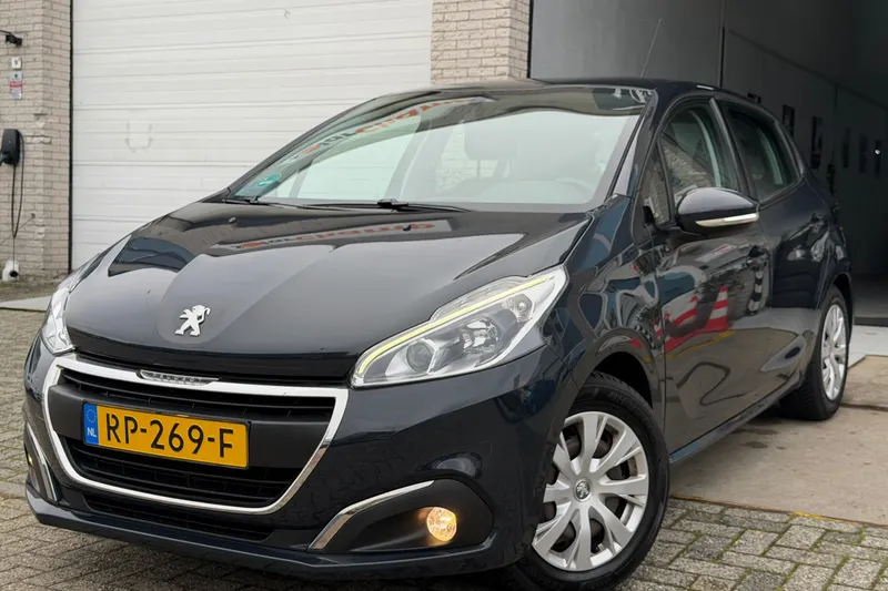 Peugeot 208 (2018)