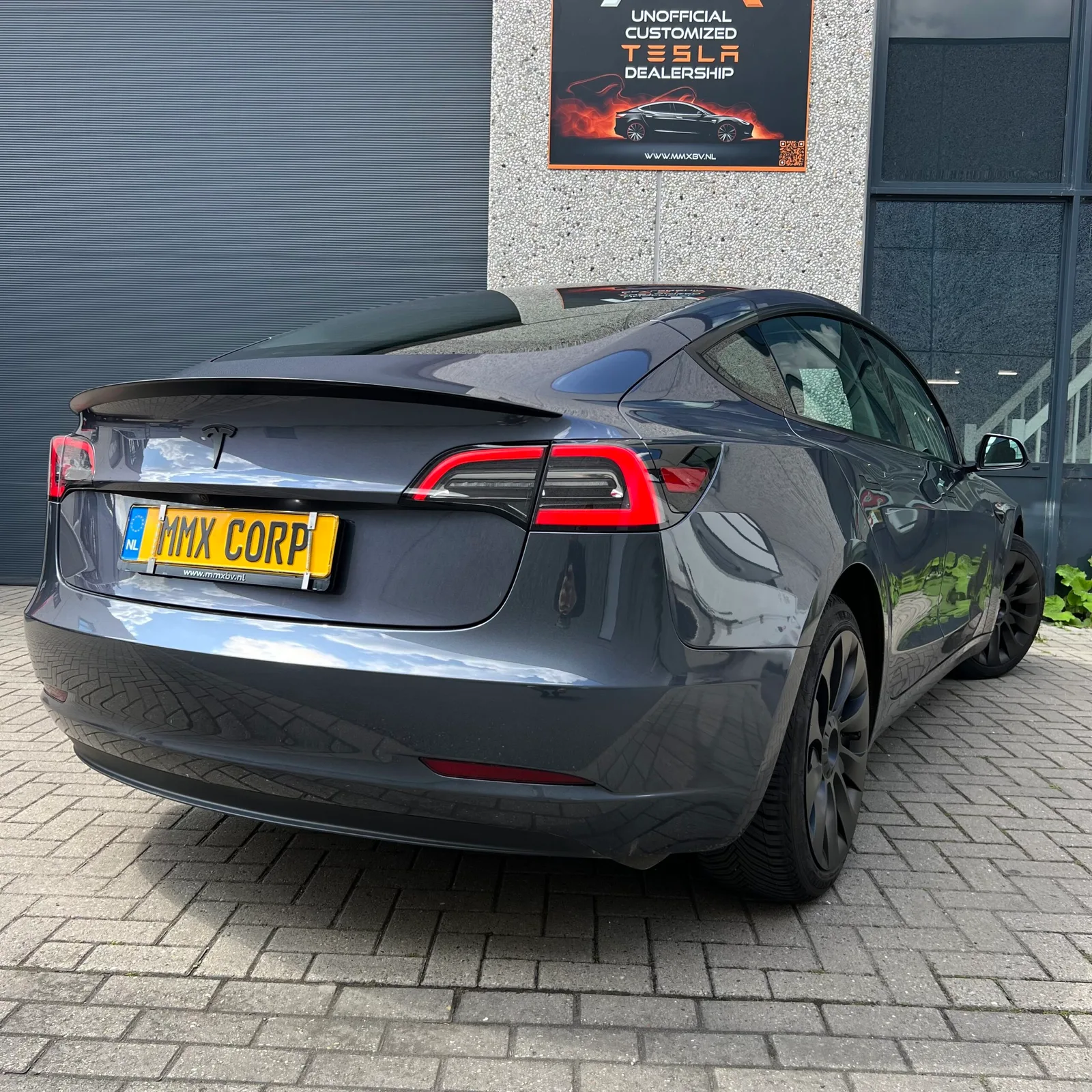 Tesla Model 3 (2023) — foto 1