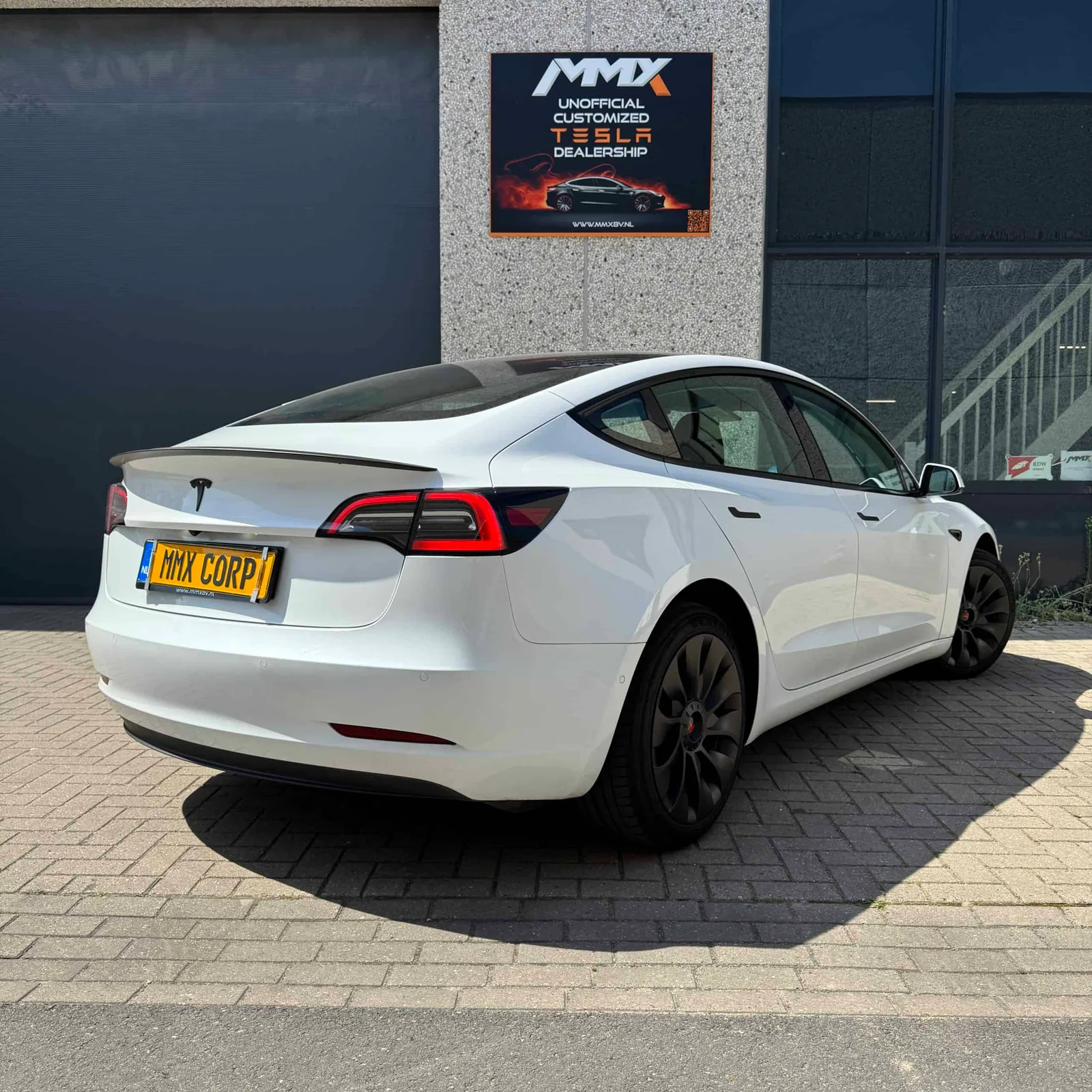 Tesla Model 3 (2021) — foto 1