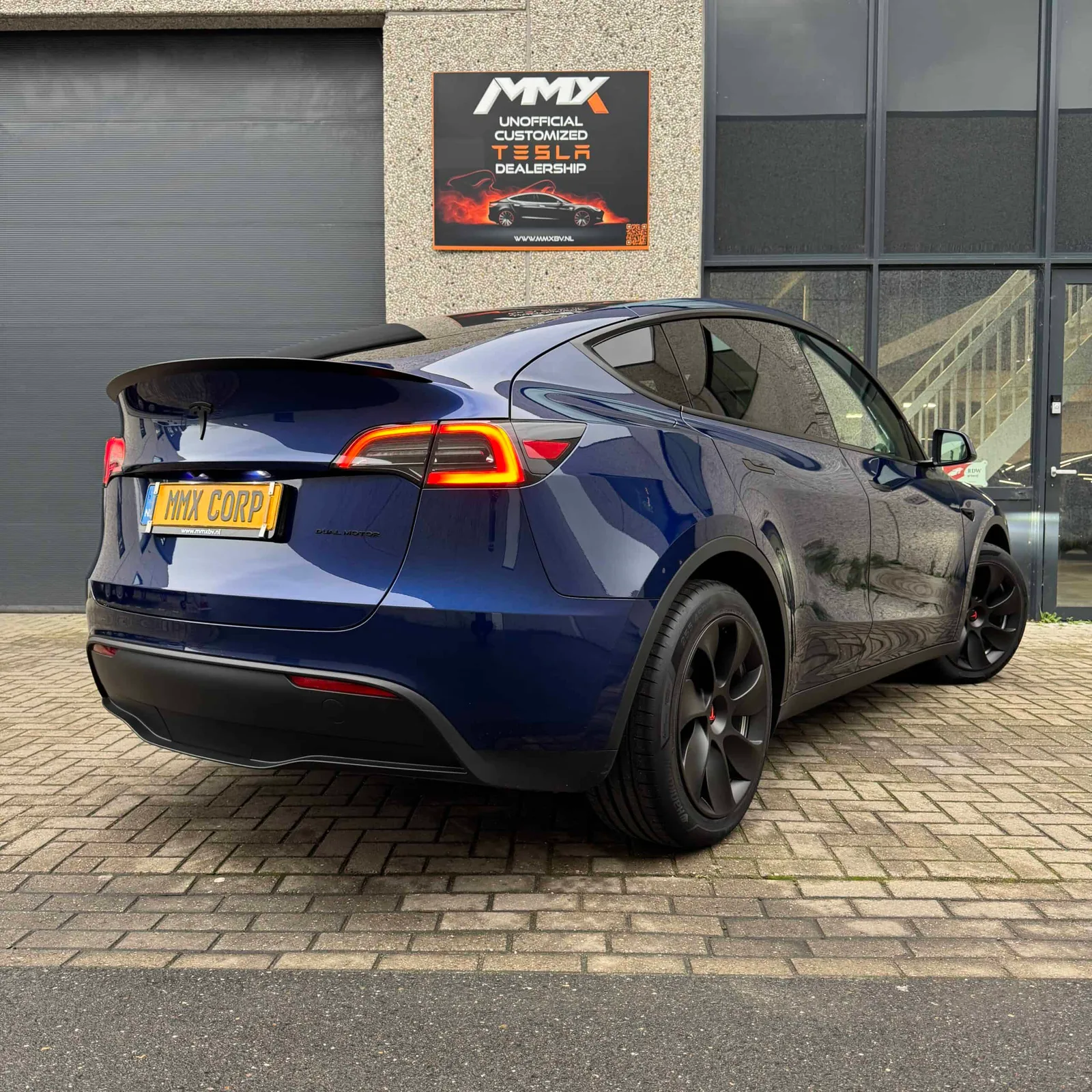 Tesla Model Y (2023) — foto 1