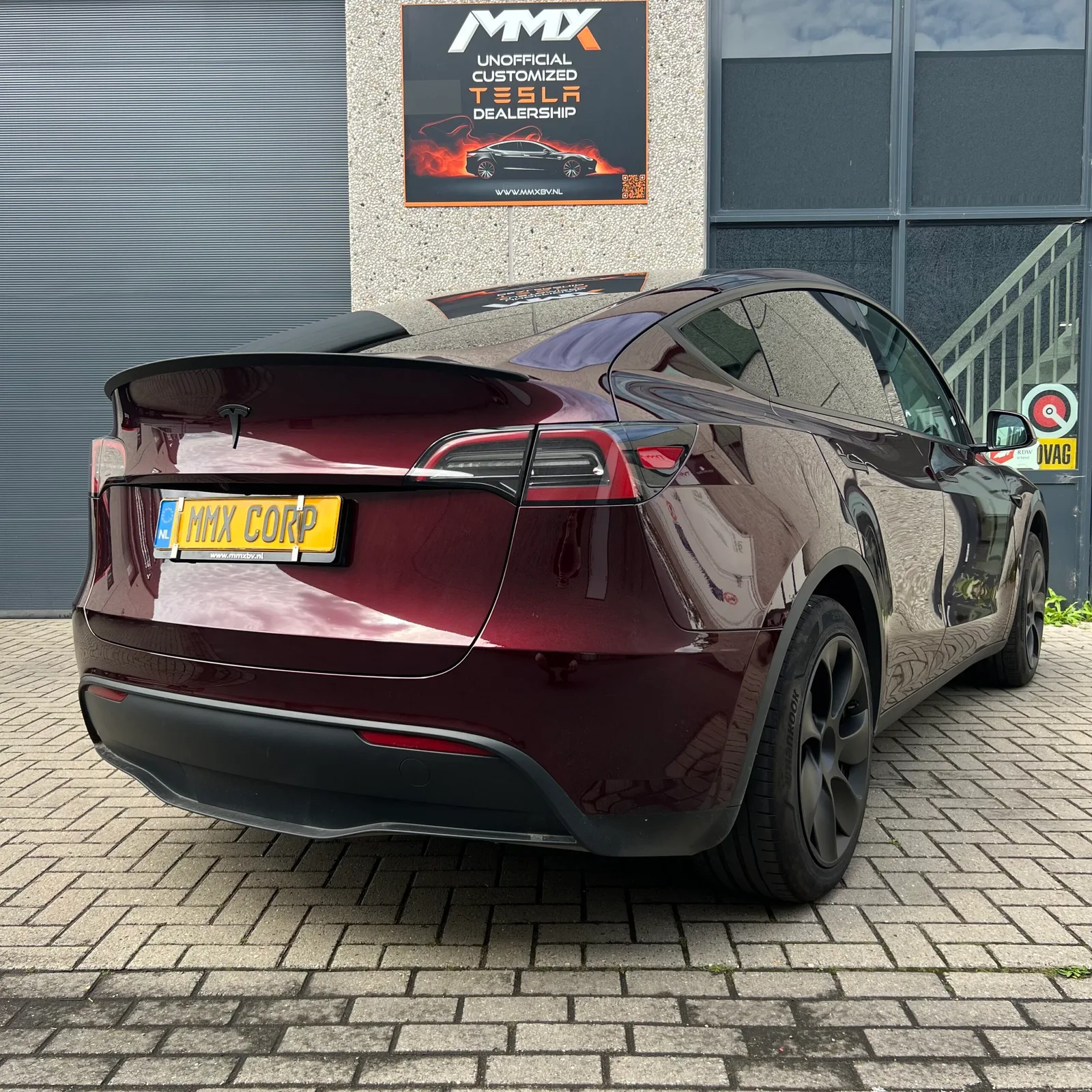 Tesla Model Y (2023) — foto 1