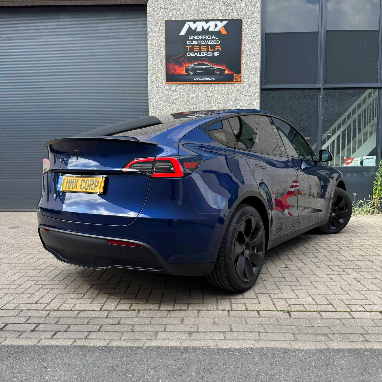 Tesla Model Y (2023) — foto 1
