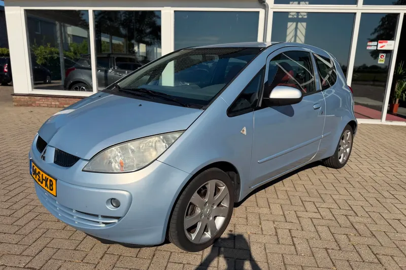 Mitsubishi Colt (2006)