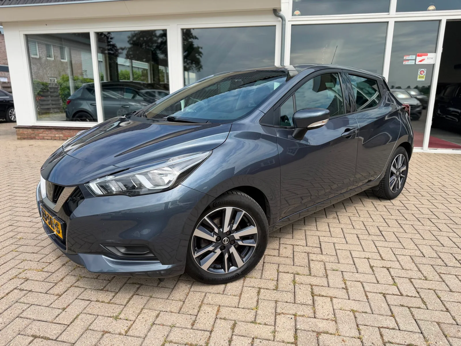 Nissan Micra (2017) — foto 1