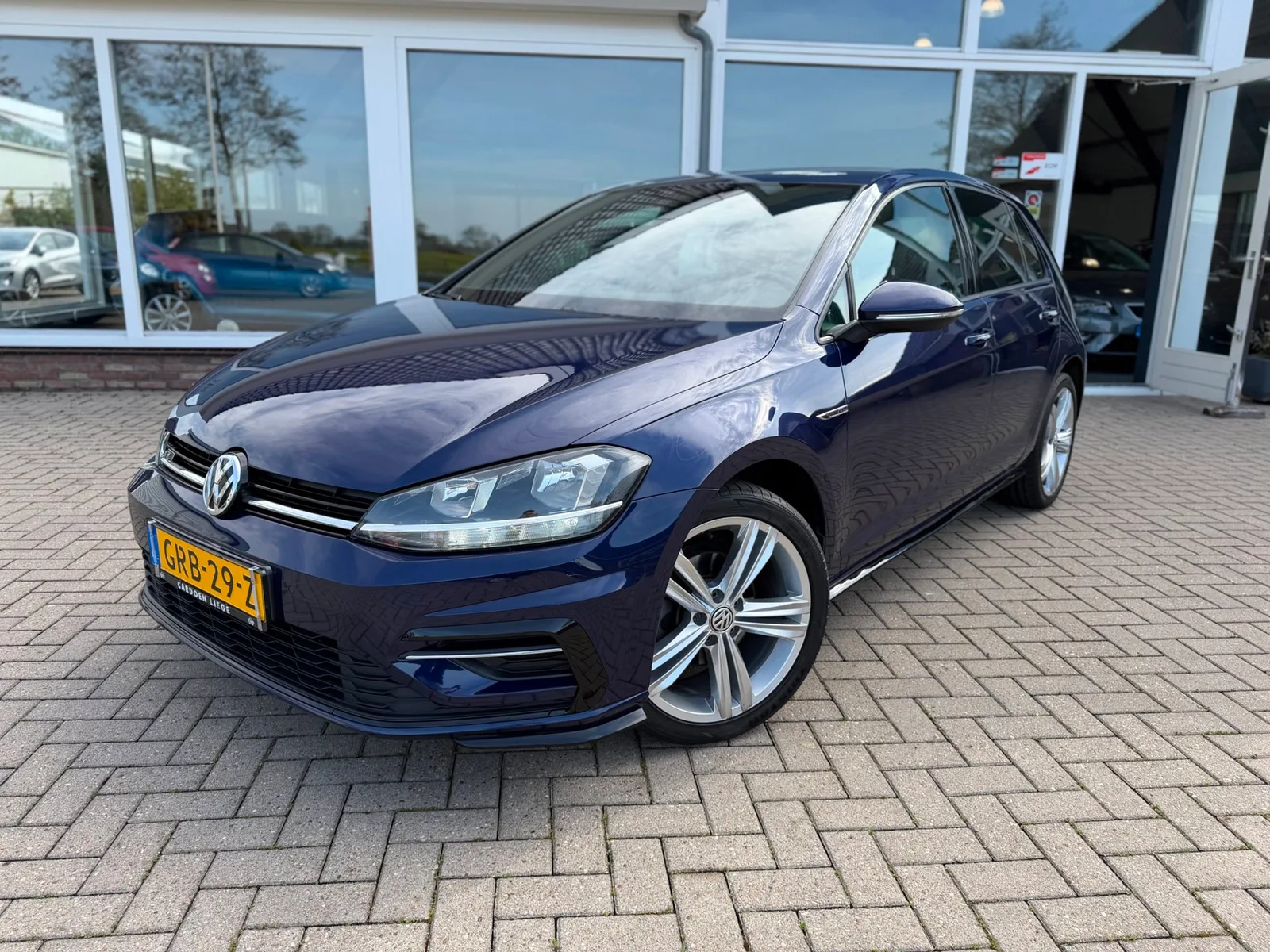 Volkswagen Golf (2017) — foto 1