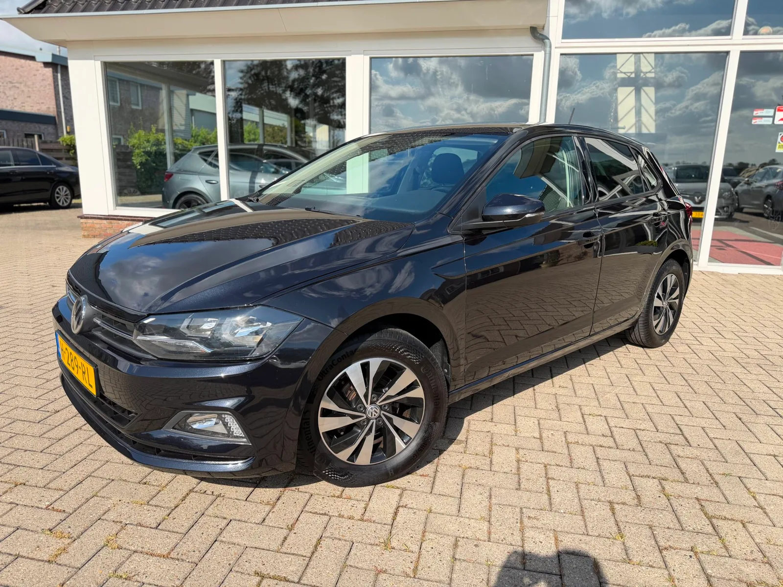 Volkswagen Polo (2020) — foto 1