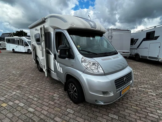 Adria Compact (2009) — foto 1