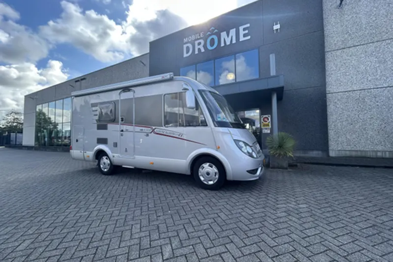 Hymer Exsis-i (2009)
