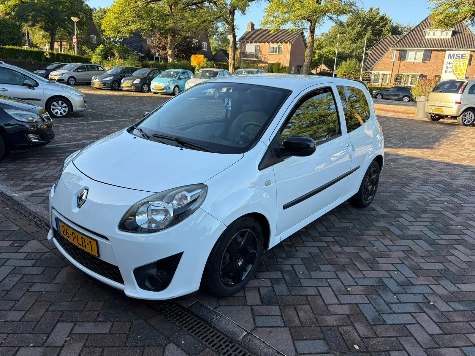 Renault Twingo (2011) — foto 1