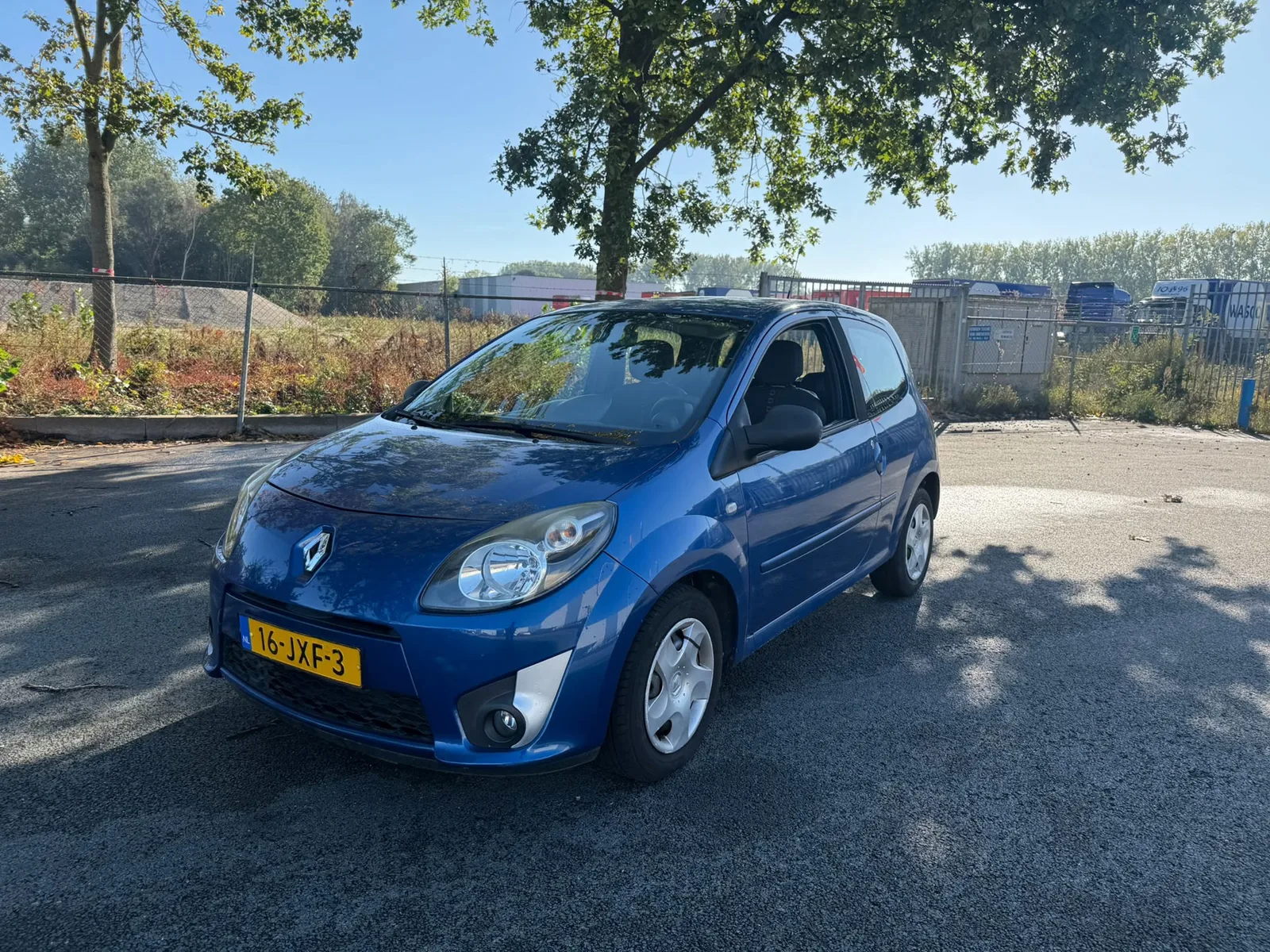 Renault Twingo (2009) — foto 1