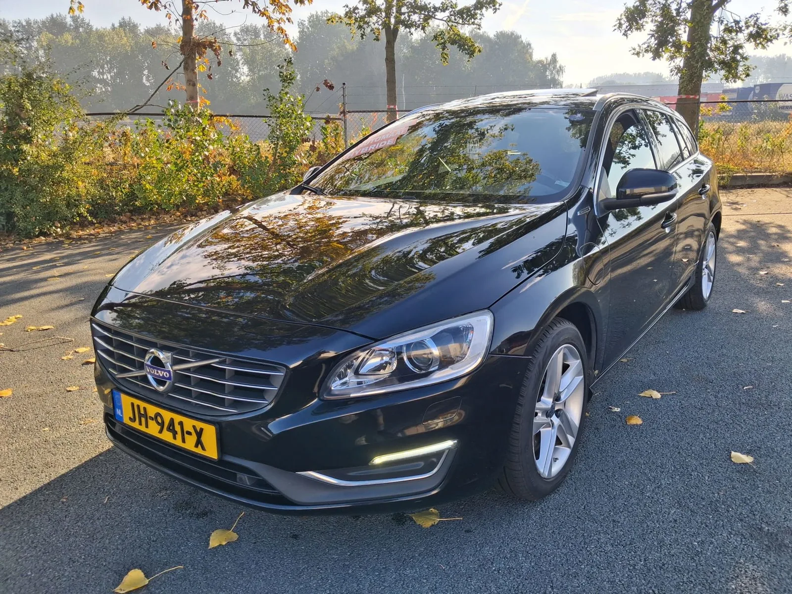 Volvo V60 (2015) — foto 1