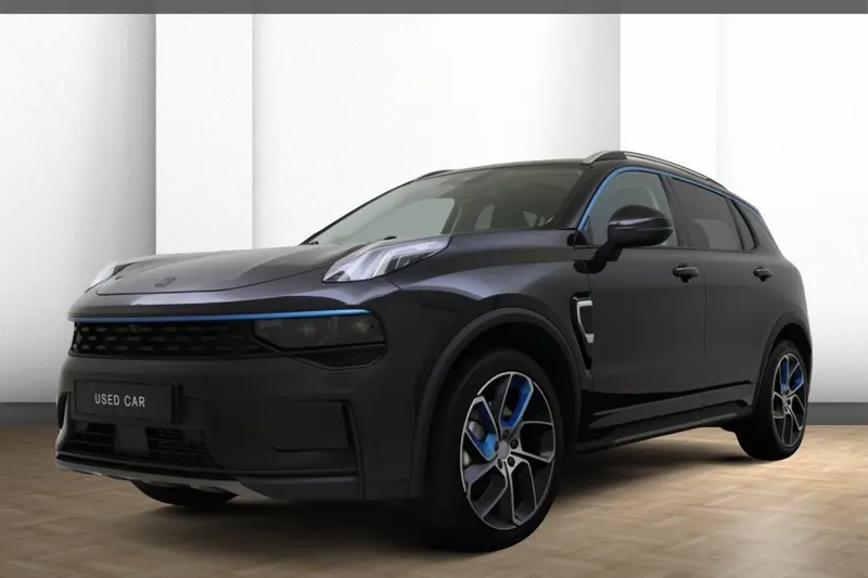 Lynk & Co 01 (2022)