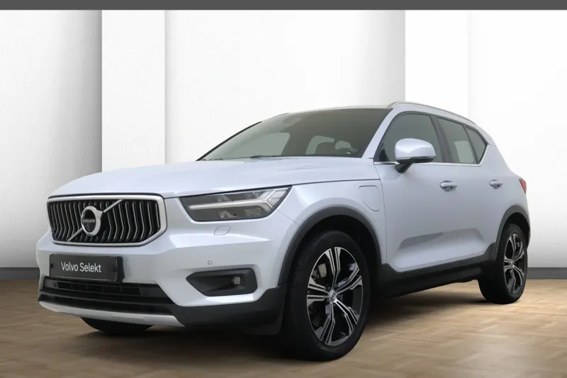 Volvo XC40 (2022)