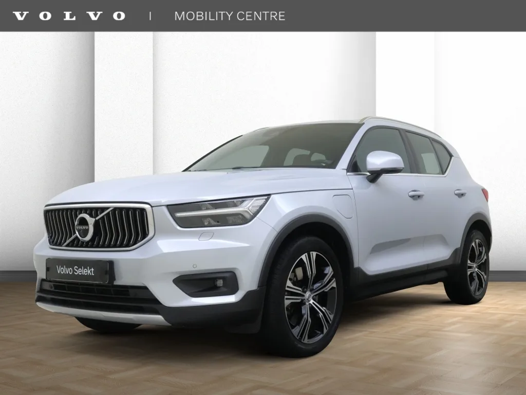 Volvo XC40 (2022) — foto 1