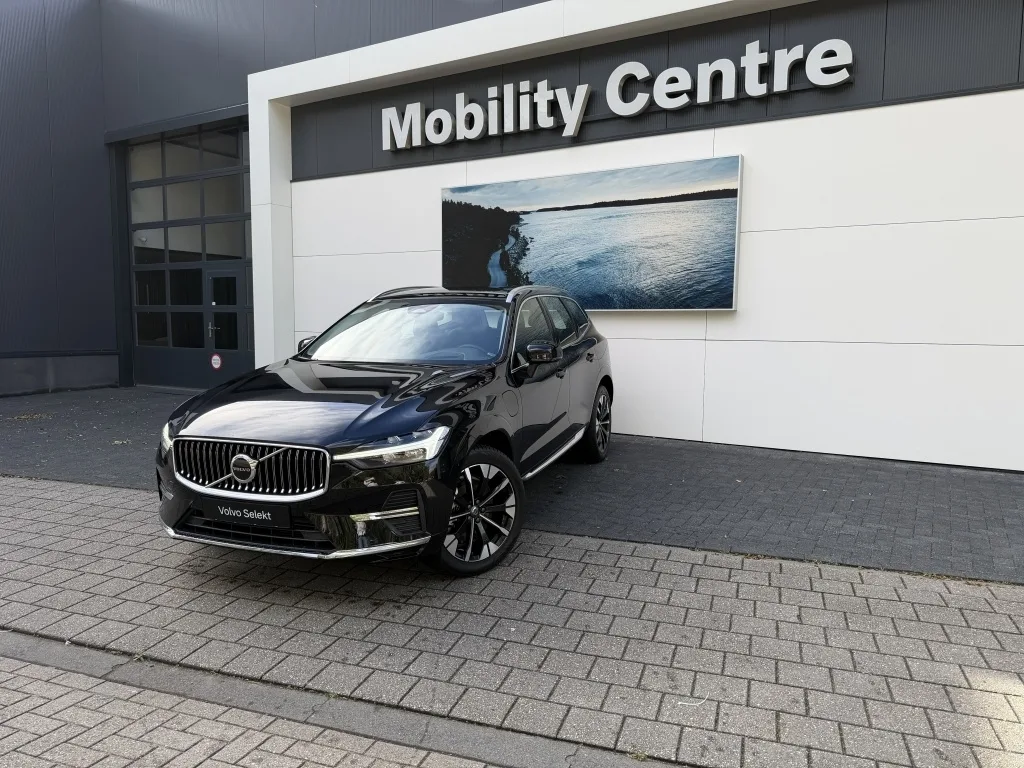 Volvo XC60 (2023) — foto 1