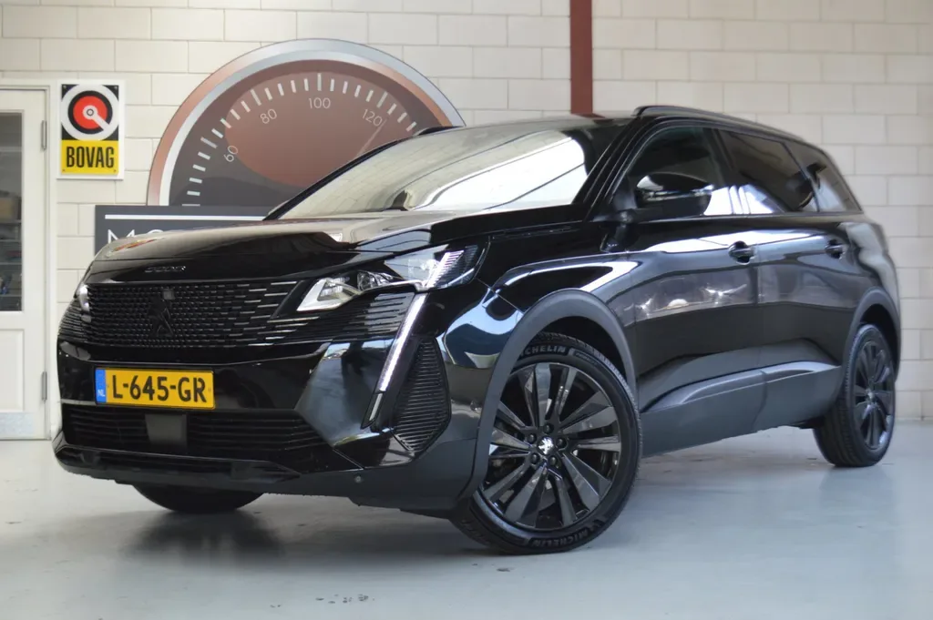 Peugeot 5008 (2021) — foto 1